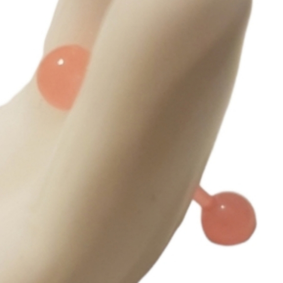 👅 2 Grapefruit Glow Tongue Rings - Picture 1 of 7